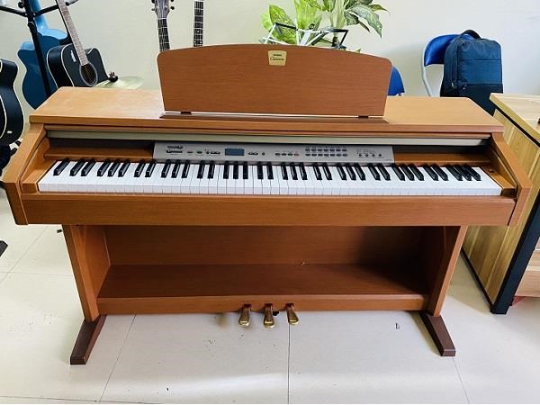 Đàn Piano Điện Yamaha CLP 120C