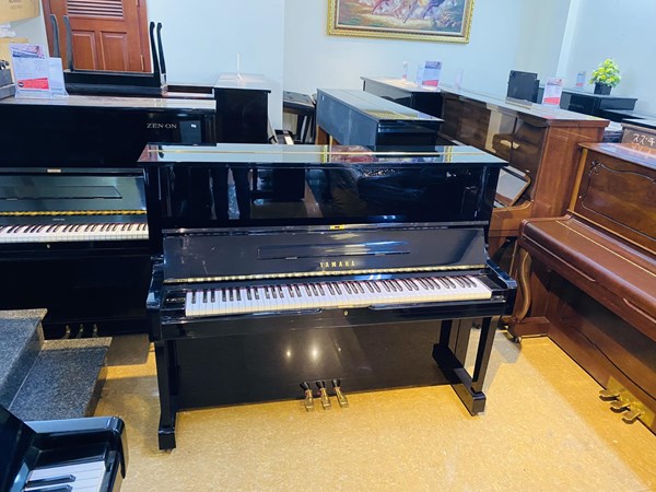 Đàn Piano cơ Upright Yamaha YUS 3659748