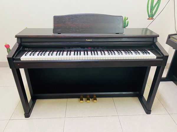 Piano Điện Roland HP530