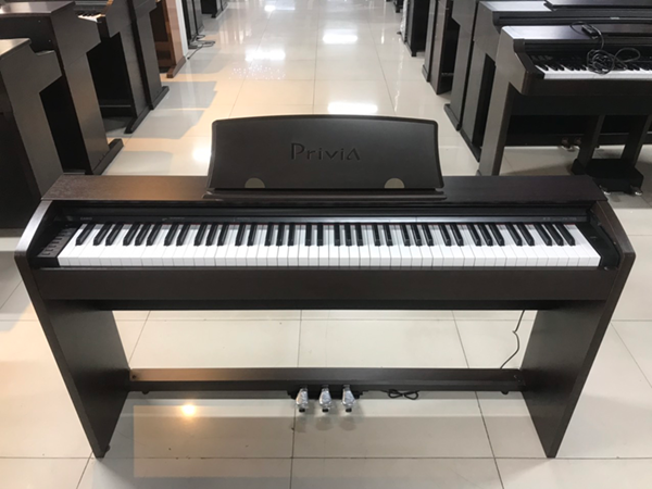 Piano Điện CASIO PX735BK