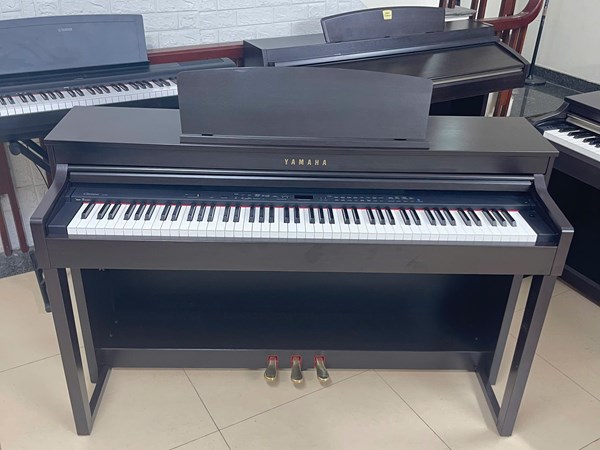 Piano Điện Yamaha CLP 440R