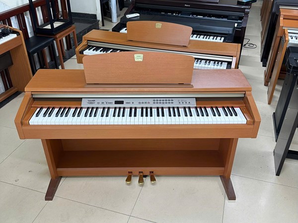 Đàn Piano Điện Yamaha CLP 120C