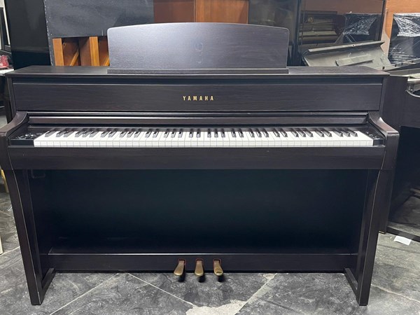PIANO ĐIỆN YAMAHA CLP 675R