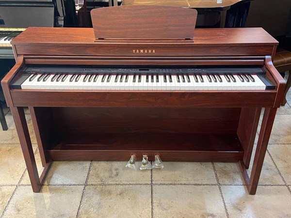 Piano Điện Yamaha CLP 430M