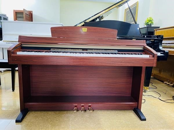 Đàn Piano Điện Yamaha CLP 230M