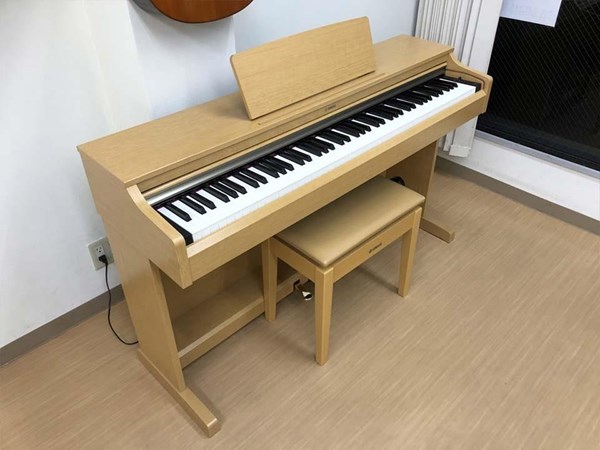 Piano Điện Yamaha  YDP162C