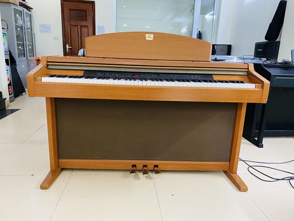 Đàn Piano Điện Yamaha CLP 950 C