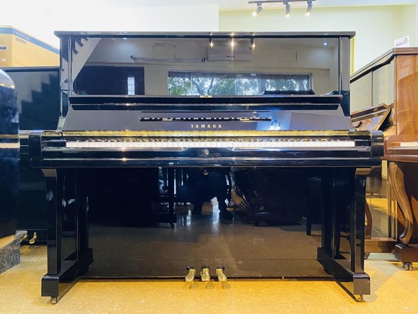Đàn Piano cơ Upright Yamaha U3A 