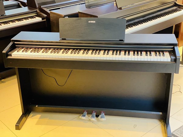Đàn Piano Điện Yamaha YDP 143B 