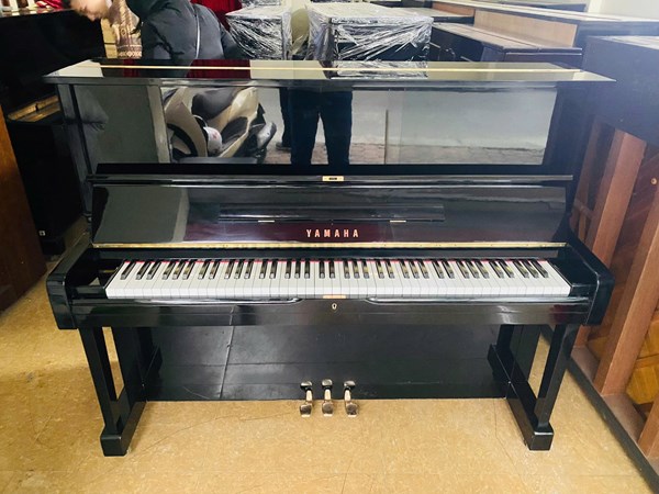 Đàn Piano cơ Upright Yamaha U1H 2101379