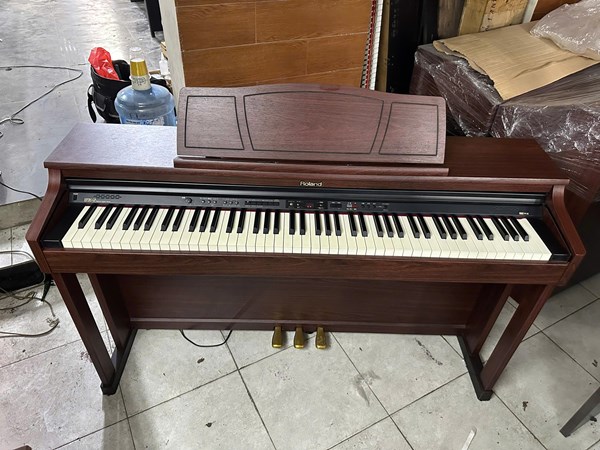 Đàn Piano Điện Roland HP 205GP 