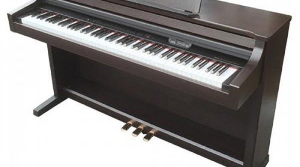 Review Piano Điện CLp 156